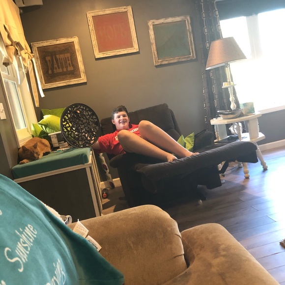 Sheild - Picture 7 of 8